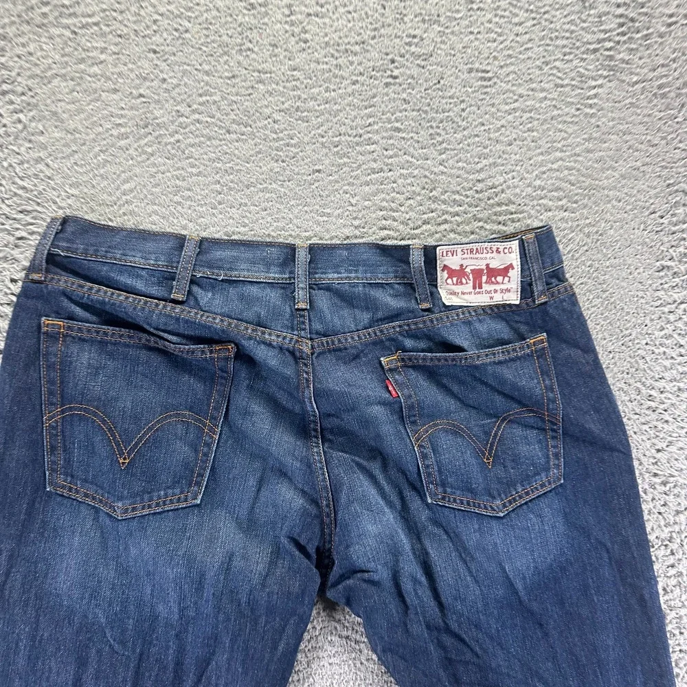 Vintage Levis 514 Jeans Men 40x30 Blue Cotton Straight Slim Workwear Travel